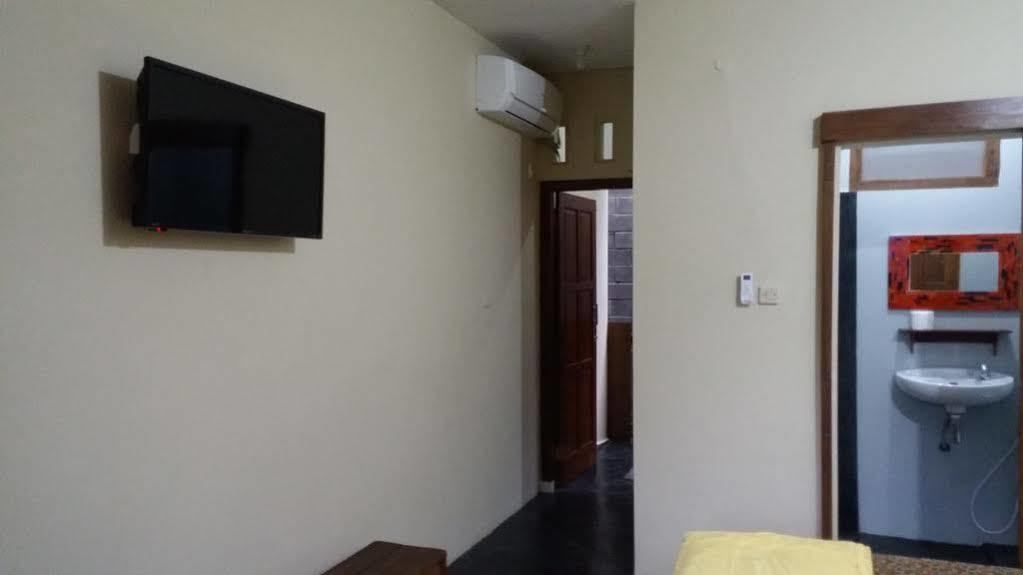 Ndalem Mj Homestay Yogyakarta Extérieur photo