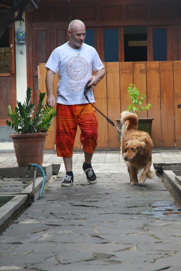 Ndalem Mj Homestay Yogyakarta Extérieur photo