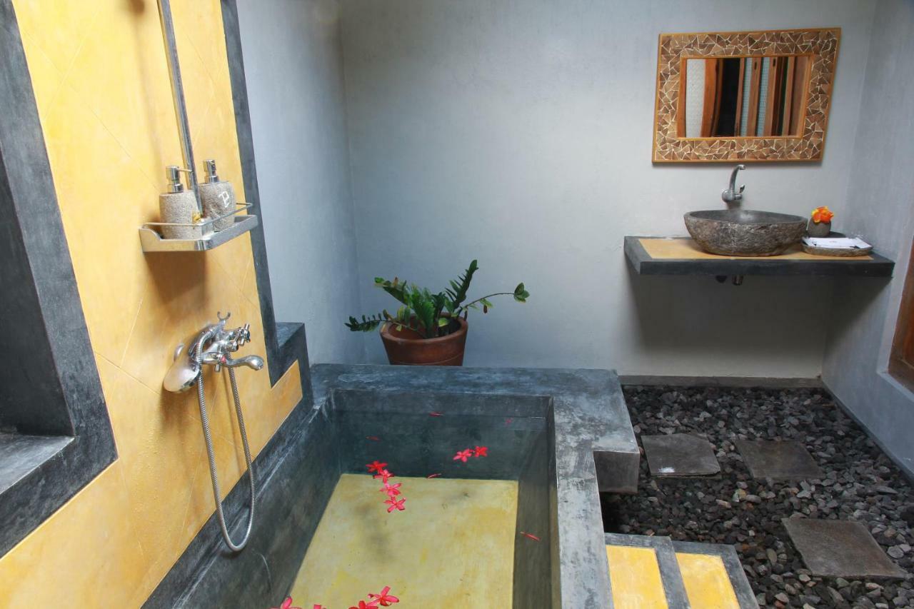 Ndalem Mj Homestay Yogyakarta Extérieur photo